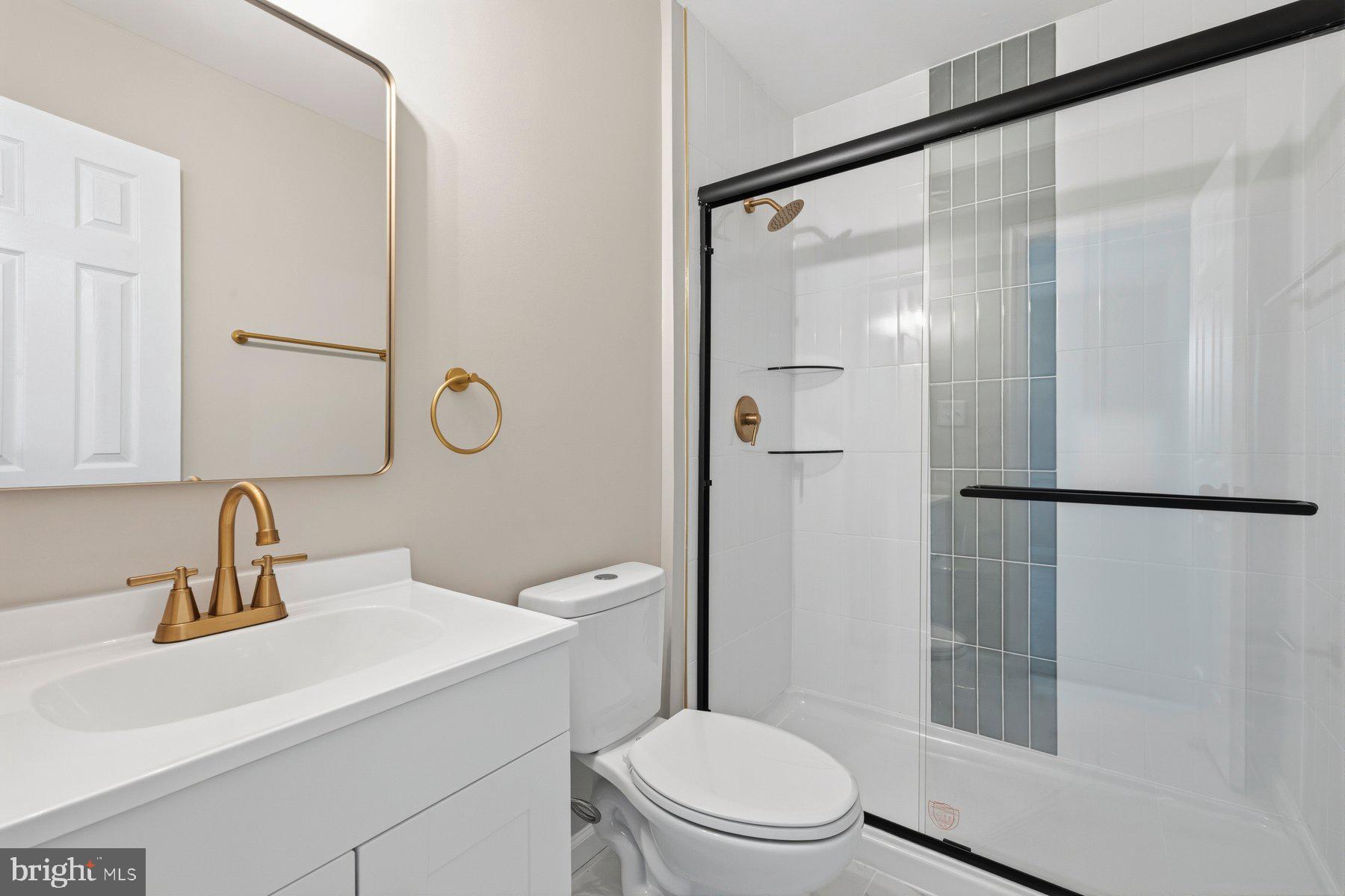 WOODSIDE VILLAGE - Residential