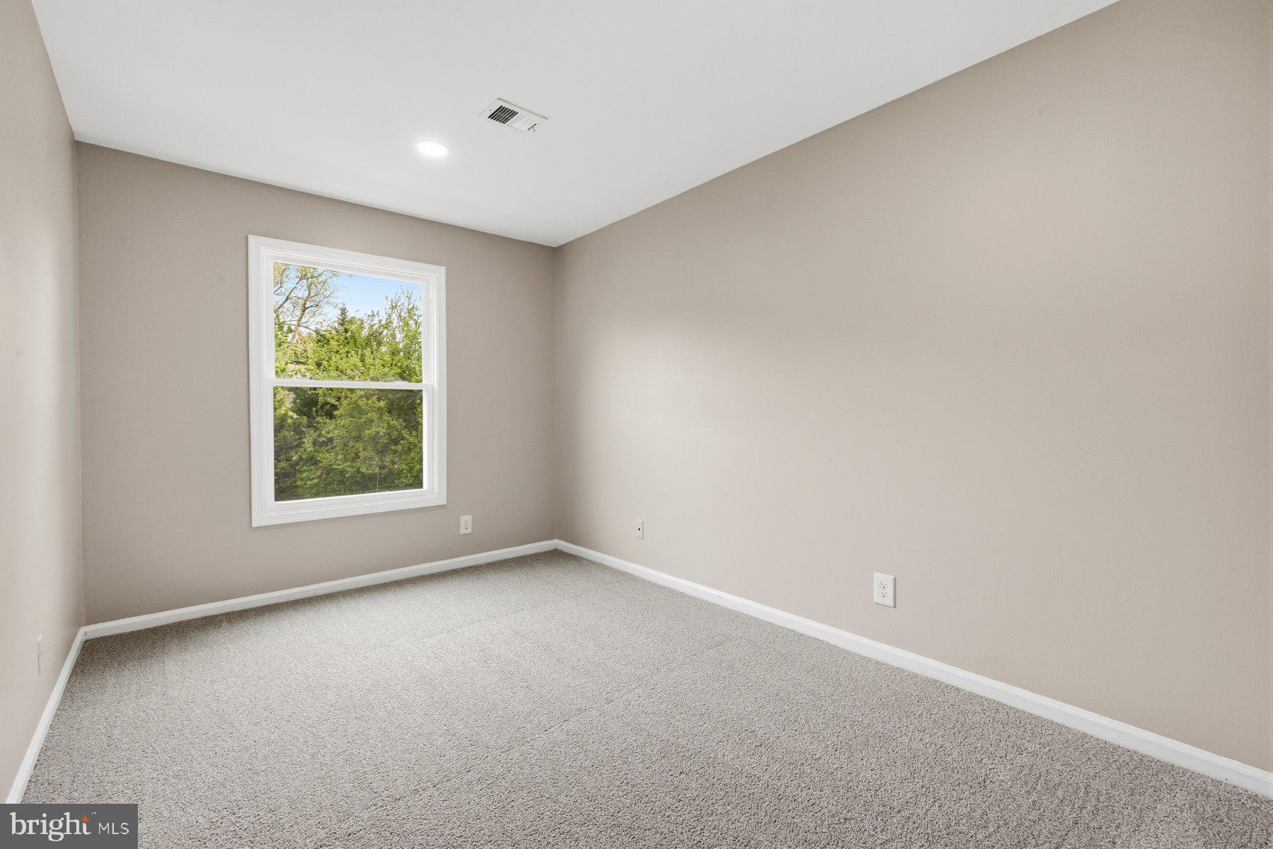 WOODSIDE VILLAGE - Residential