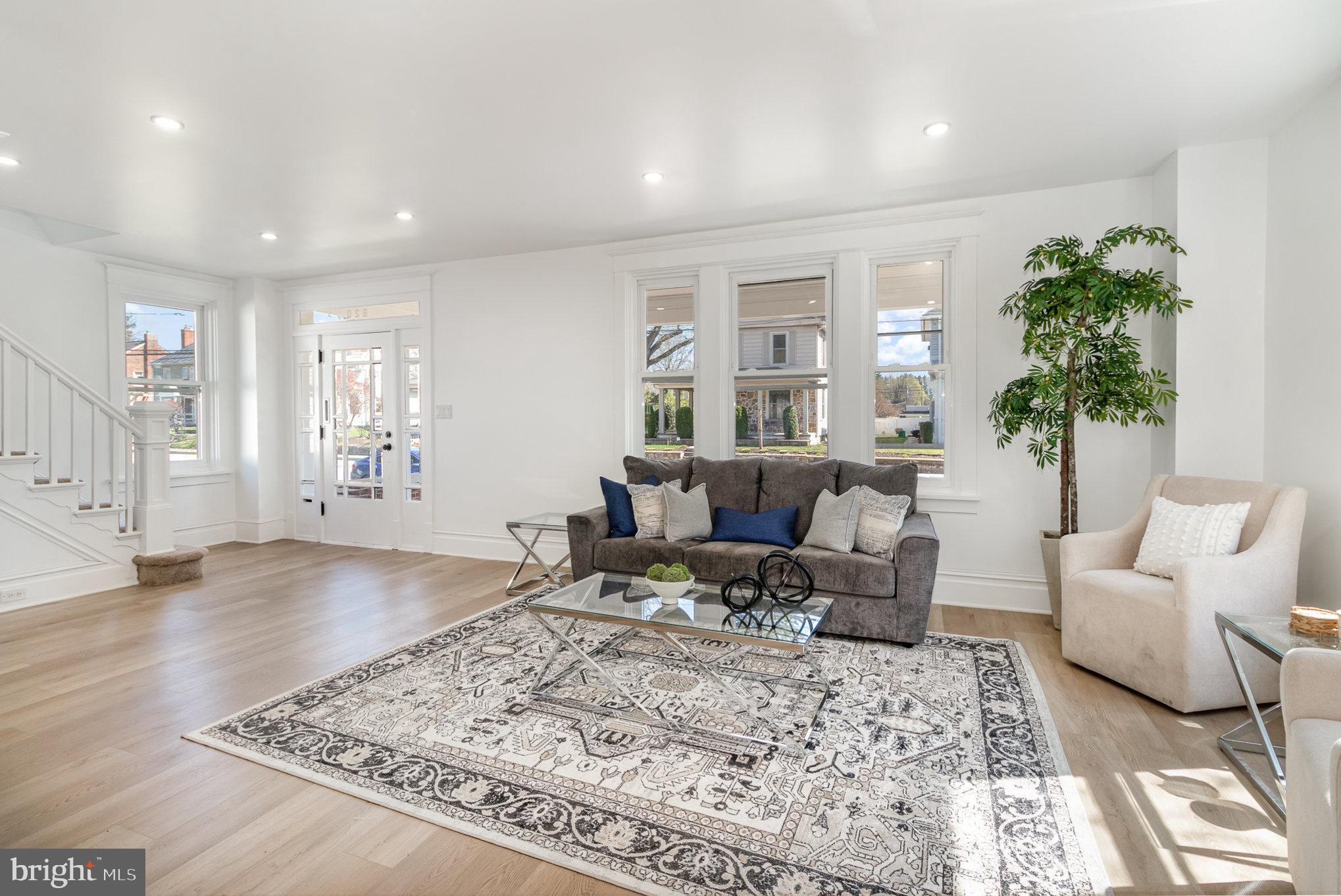 MECHANICSBURG BOROUGH - Residential