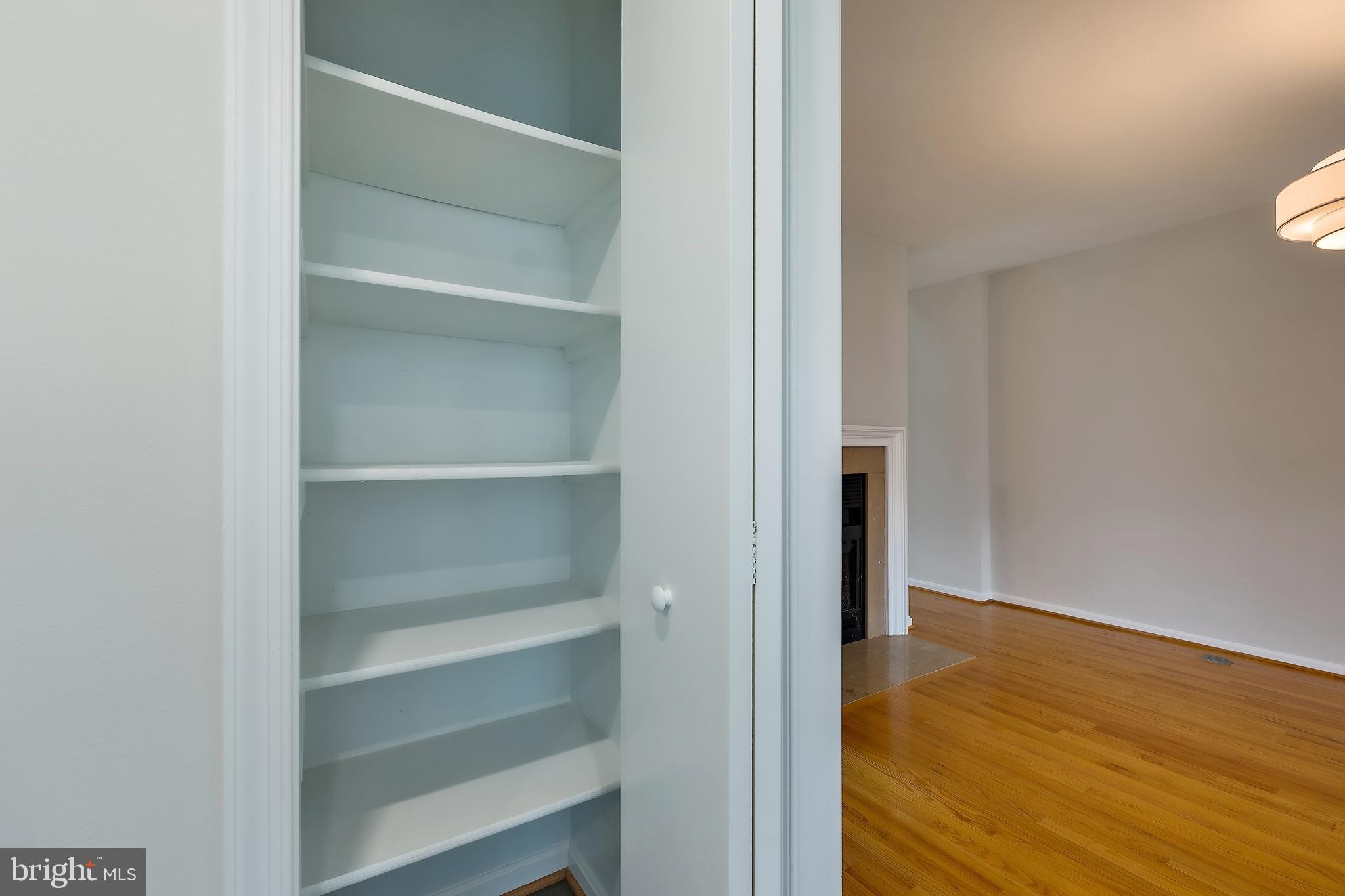 SILVER SPRING - Residential Lease