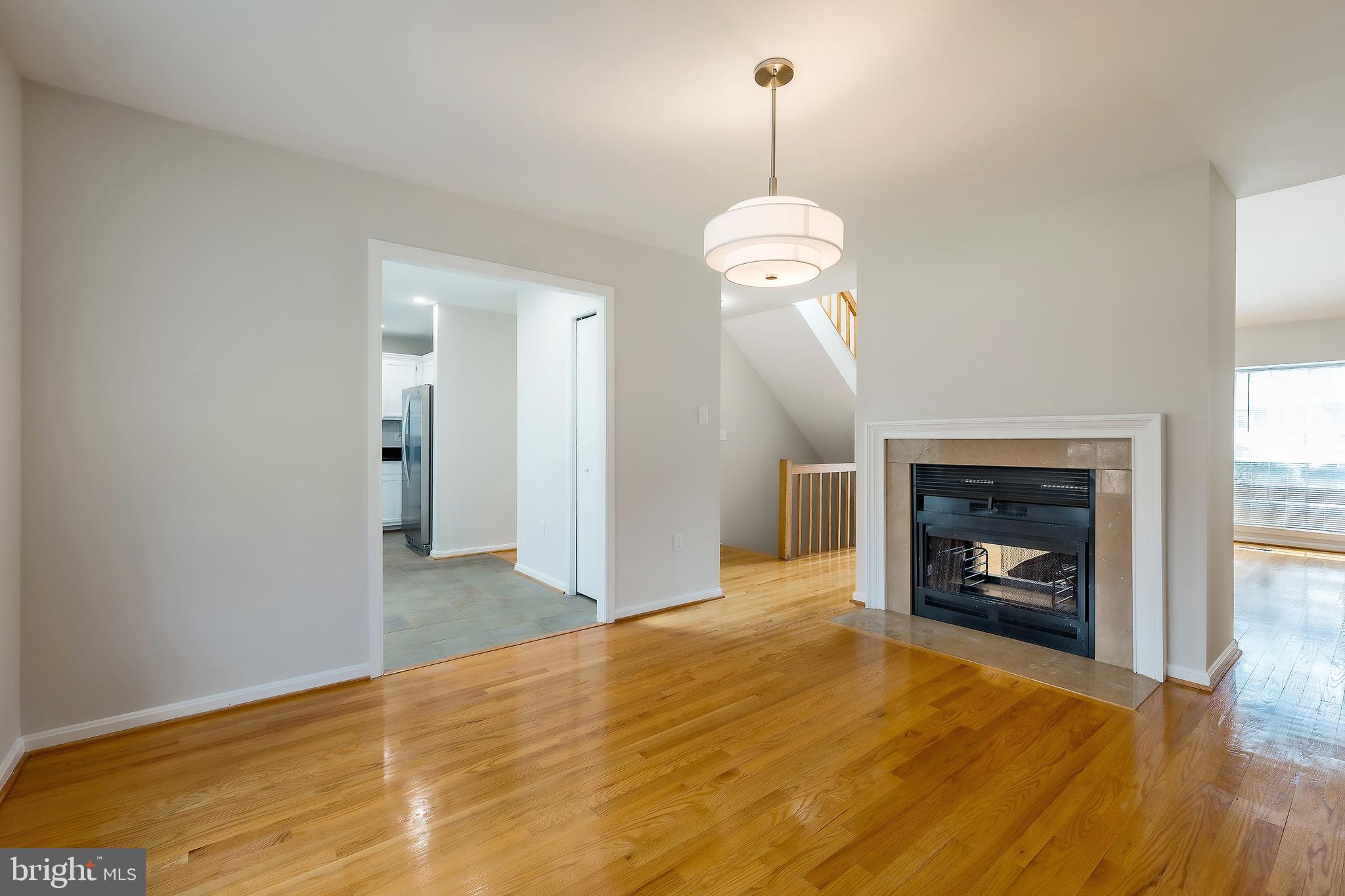 SILVER SPRING - Residential Lease