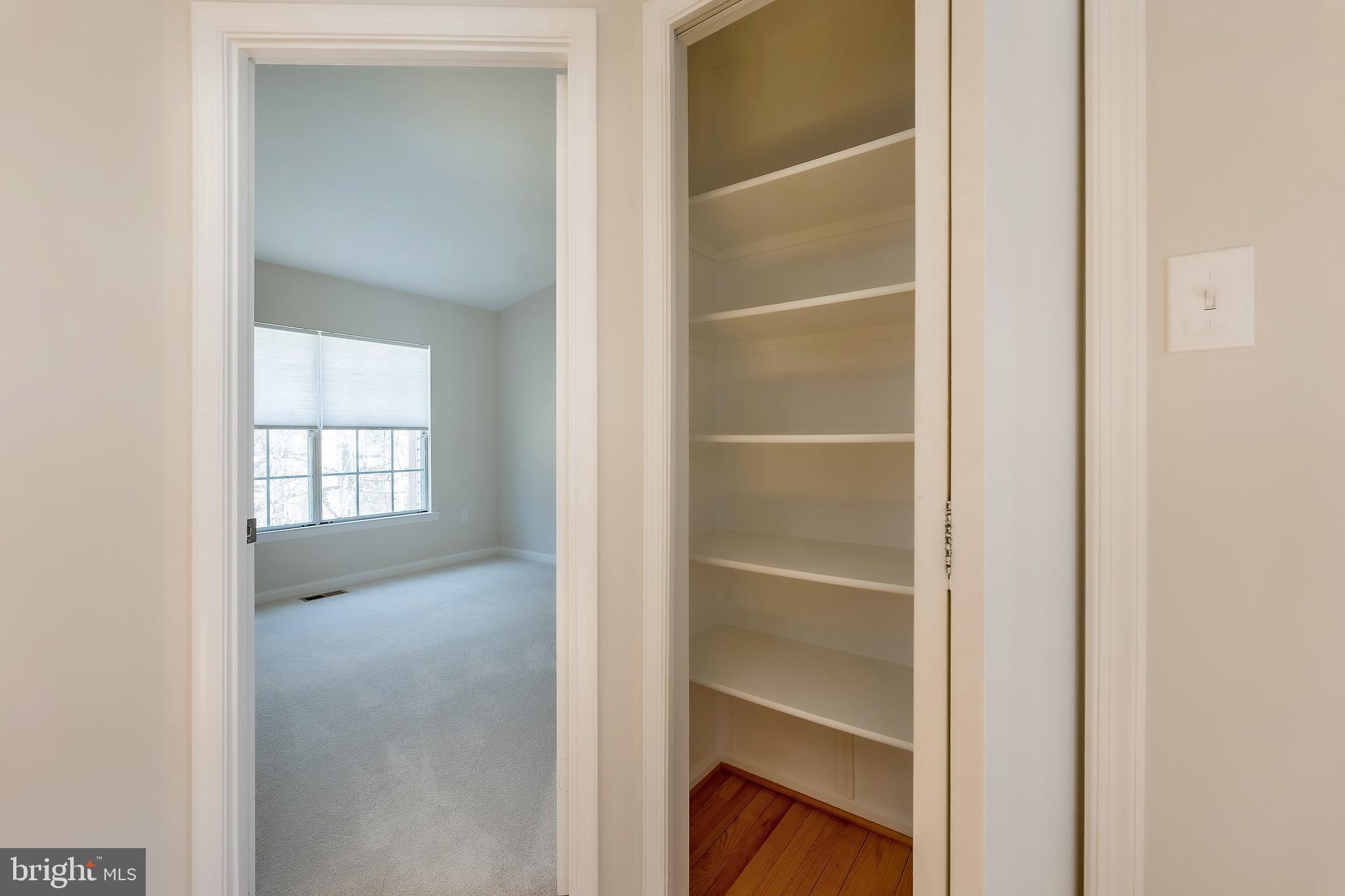 SILVER SPRING - Residential Lease