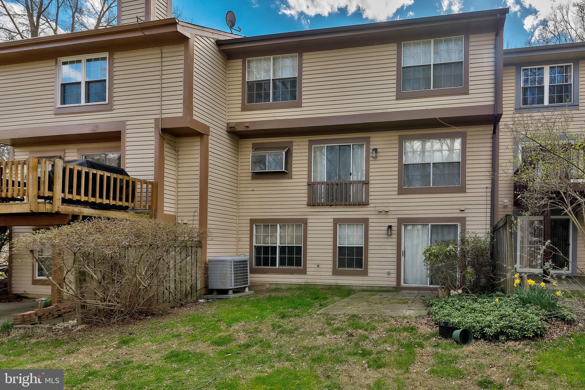 SILVER SPRING - Residential Lease