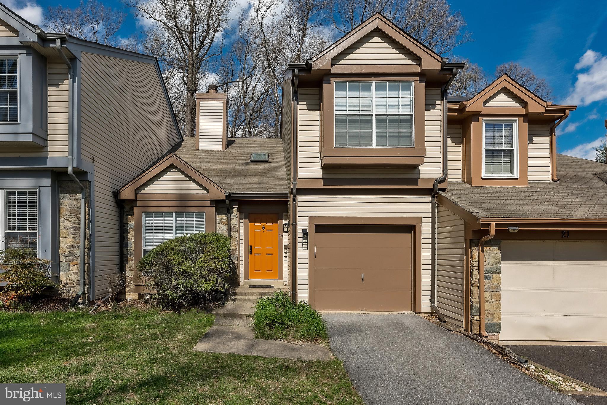 SILVER SPRING - Residential Lease