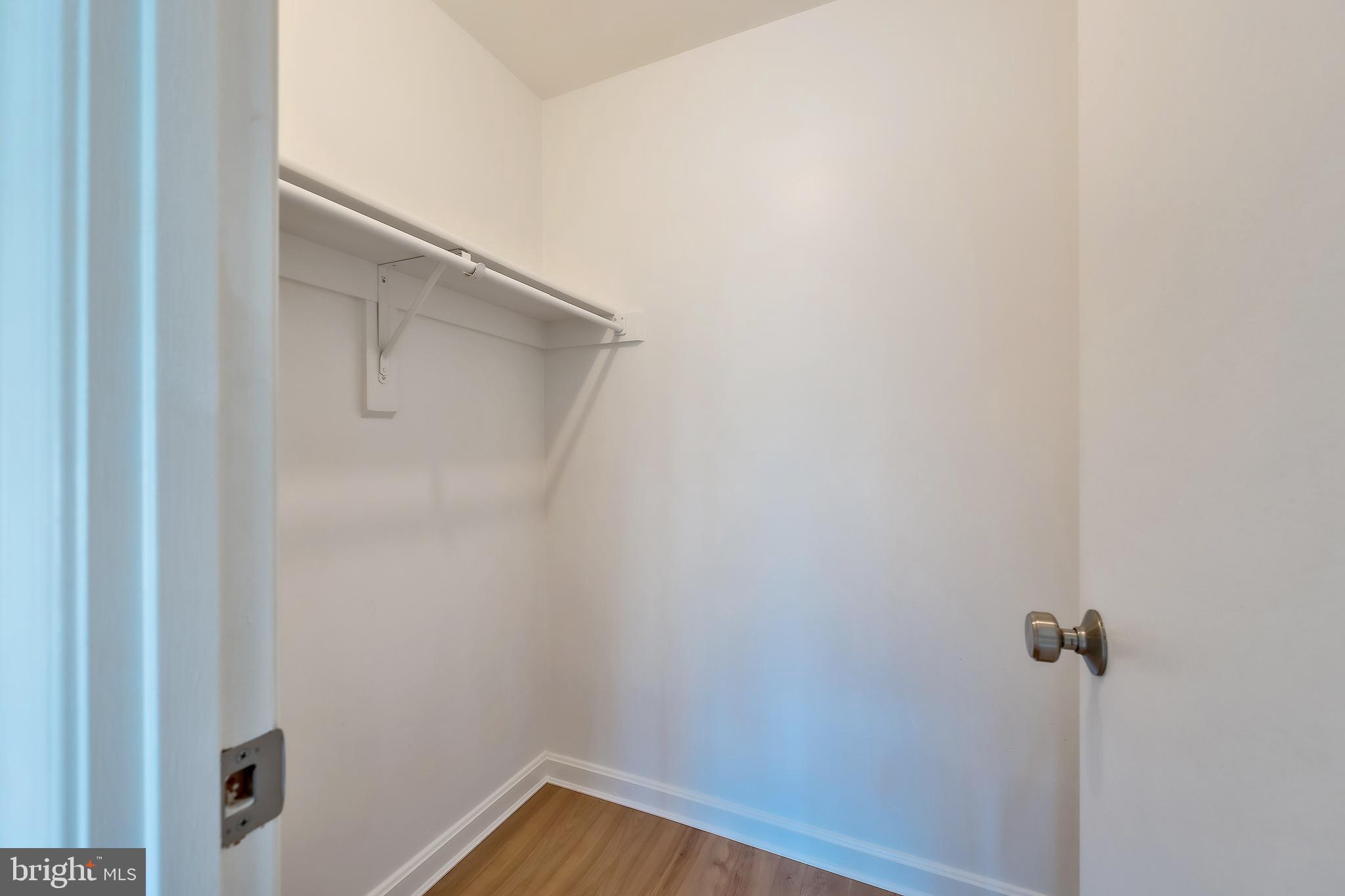 SILVER SPRING - Residential Lease