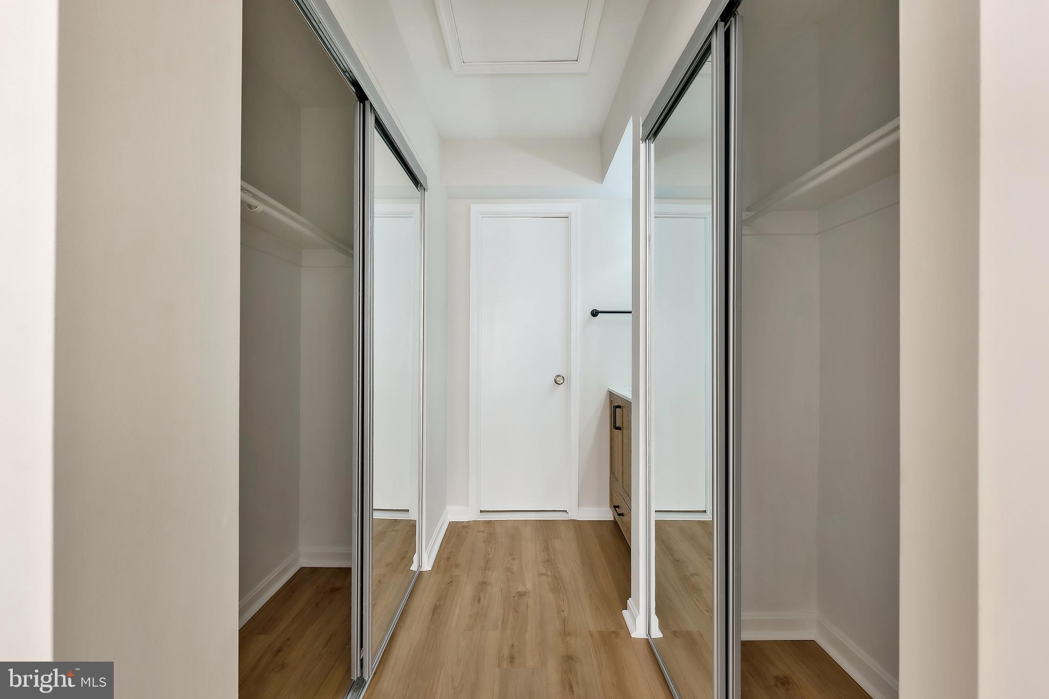 SILVER SPRING - Residential Lease