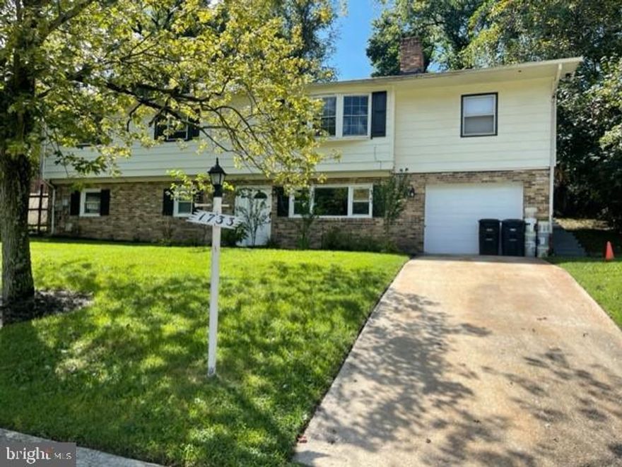 This property was remodeled 2 years ago, one of the largest homes in the neighborhood with total of 7 bedrooms and 3 full baths. 
Upper lever 4 bedrooms and 2 full baths. 3092 sq ft living area.  New roof, Ac, windows, doors. plumbing. 
New kitchen with stainless steel appliances, quartz counter tops with new cabinets, refinished hardwood flooring in the main level and new carpet upstairs. 
The basement has 3 bedrooms one bath with a side private entrance, new kitchen with stainless steel appliances. Close to Northern Virginia, Washington Dc, 495 MGM Casino and Tanger Outlets.