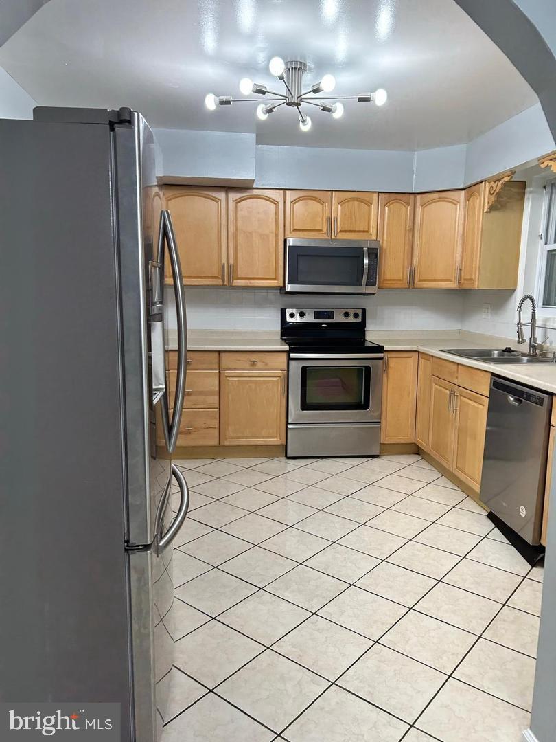 CALTOR MANOR - Residential