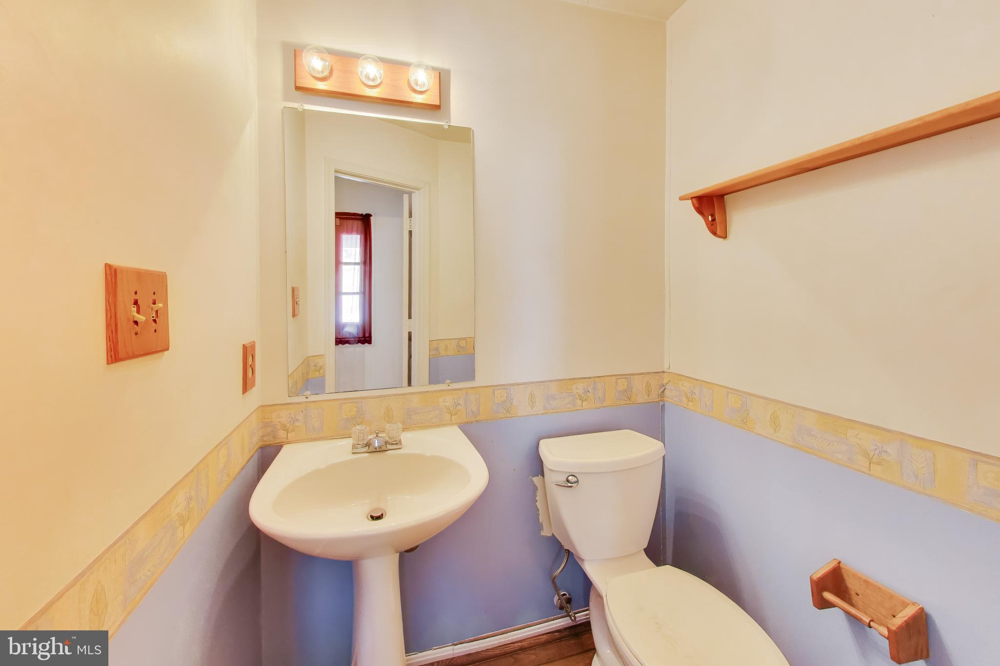 SHANNON SQUARE - Residential