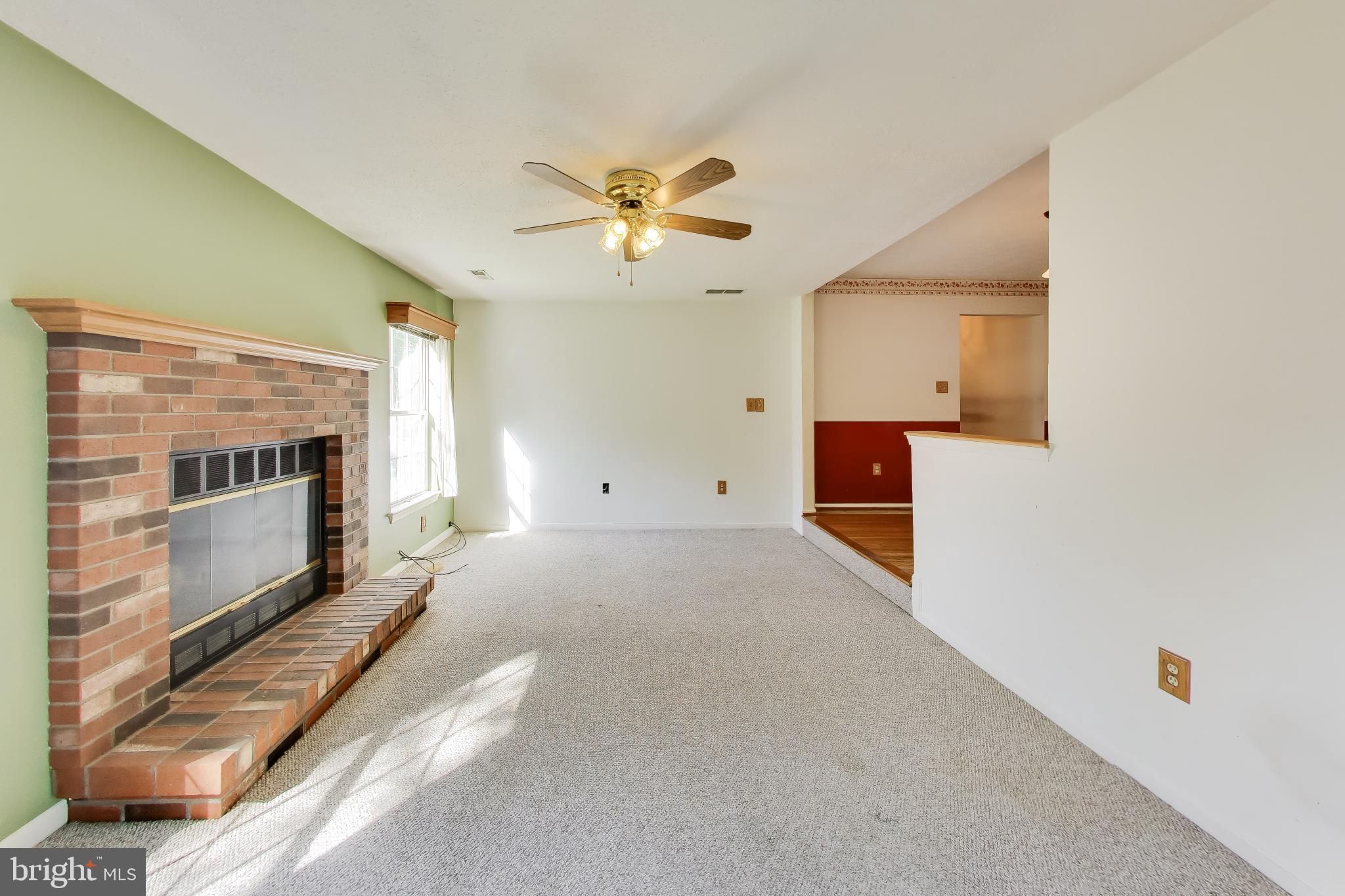 SHANNON SQUARE - Residential