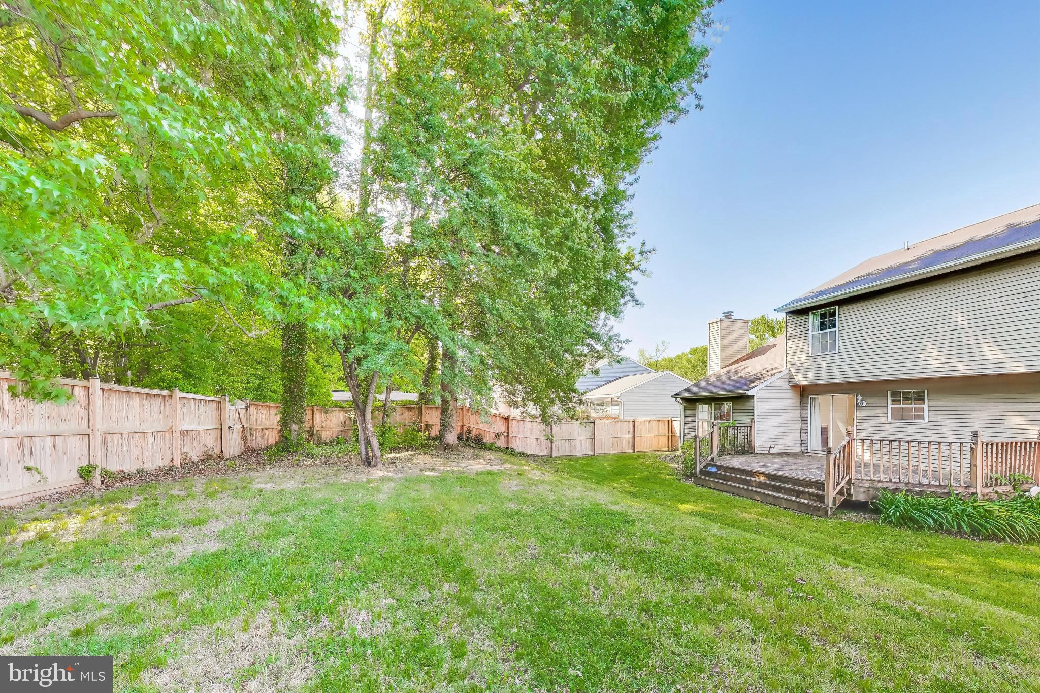 SHANNON SQUARE - Residential