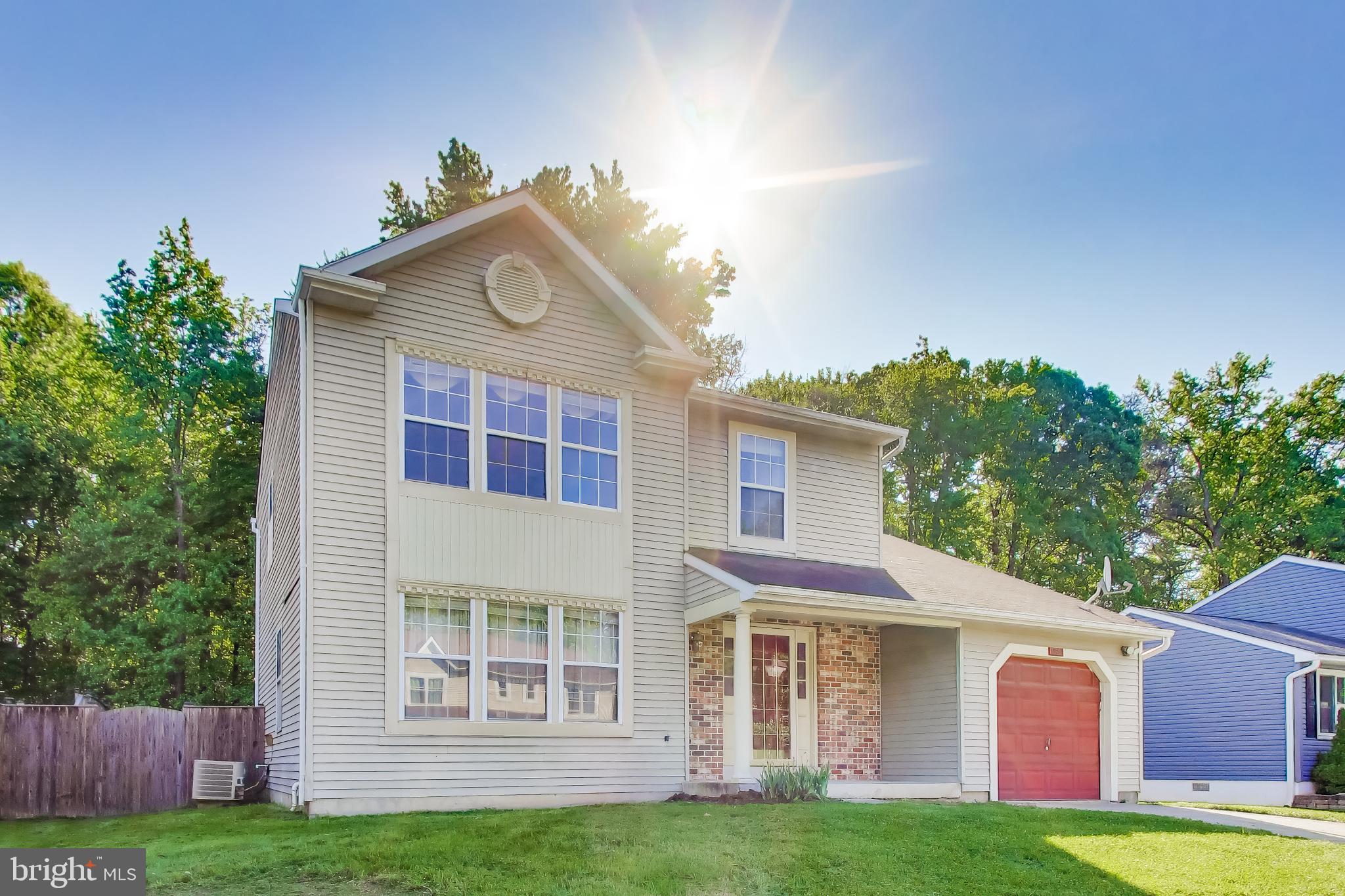 SHANNON SQUARE - Residential