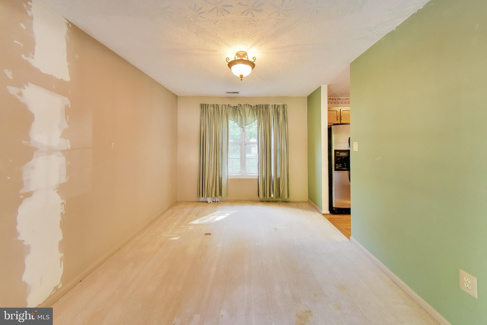 SHANNON SQUARE - Residential