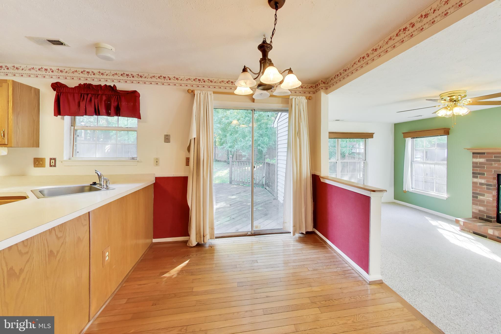 SHANNON SQUARE - Residential