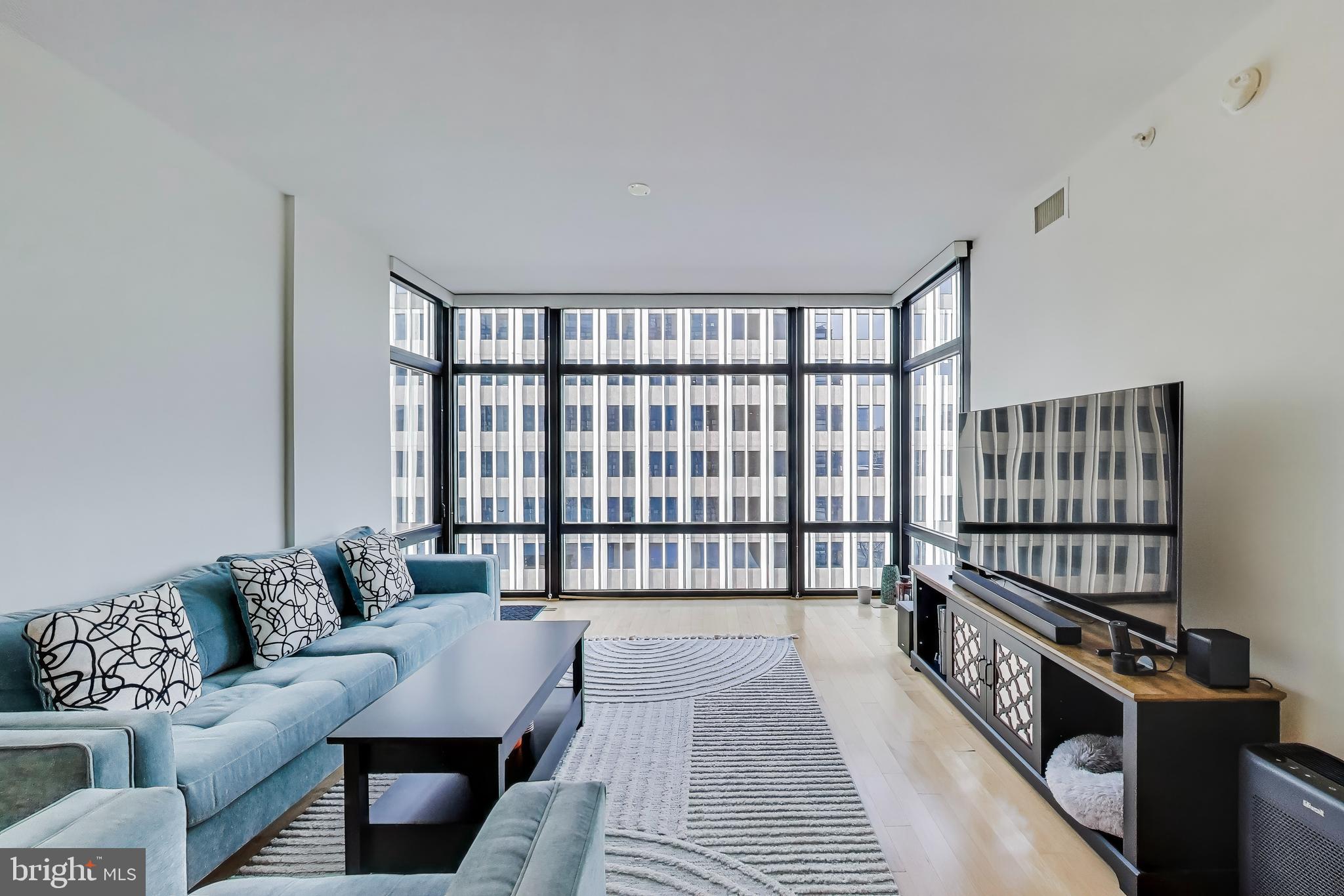 1010 MASSACHUSETTS AVENUE NW 805
