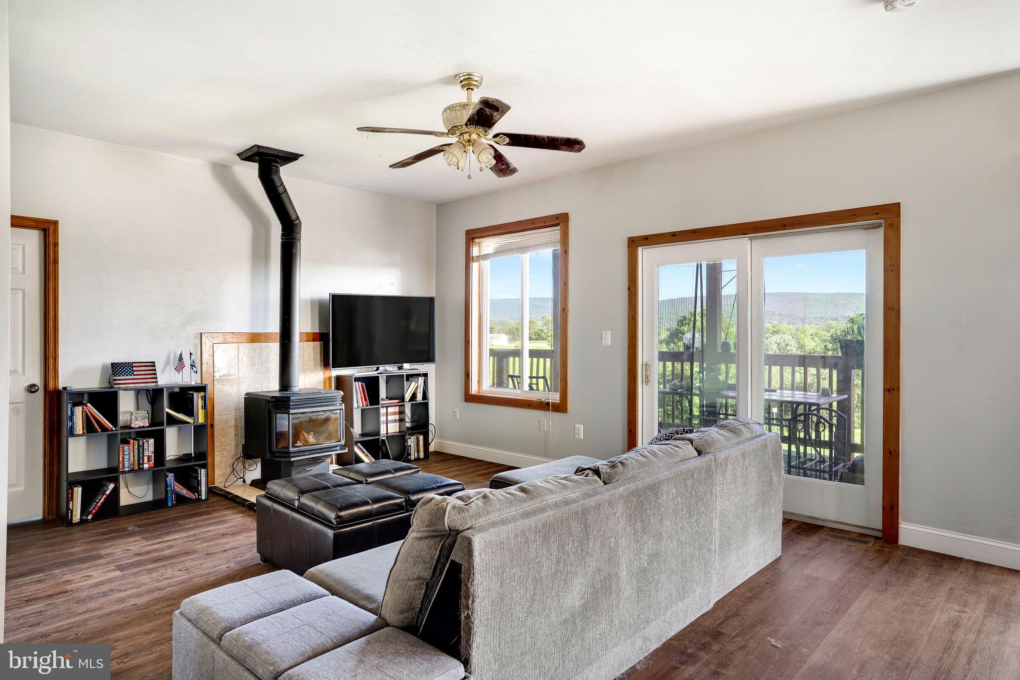 KABLETOWN DISTRICT - Farm