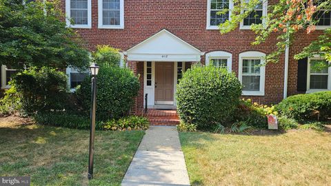 4118 36TH STREET S A1 ARLINGTON VA 22206