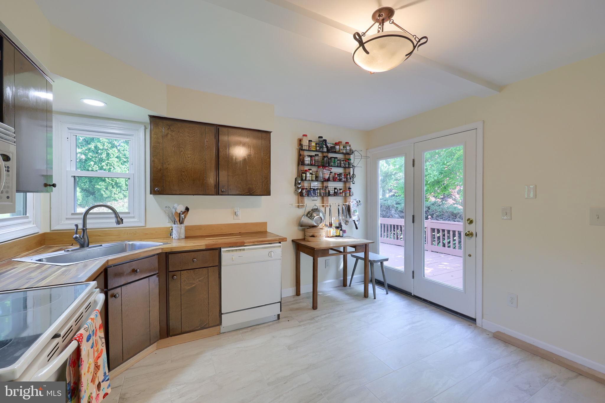 SHREWSBURY - Residential