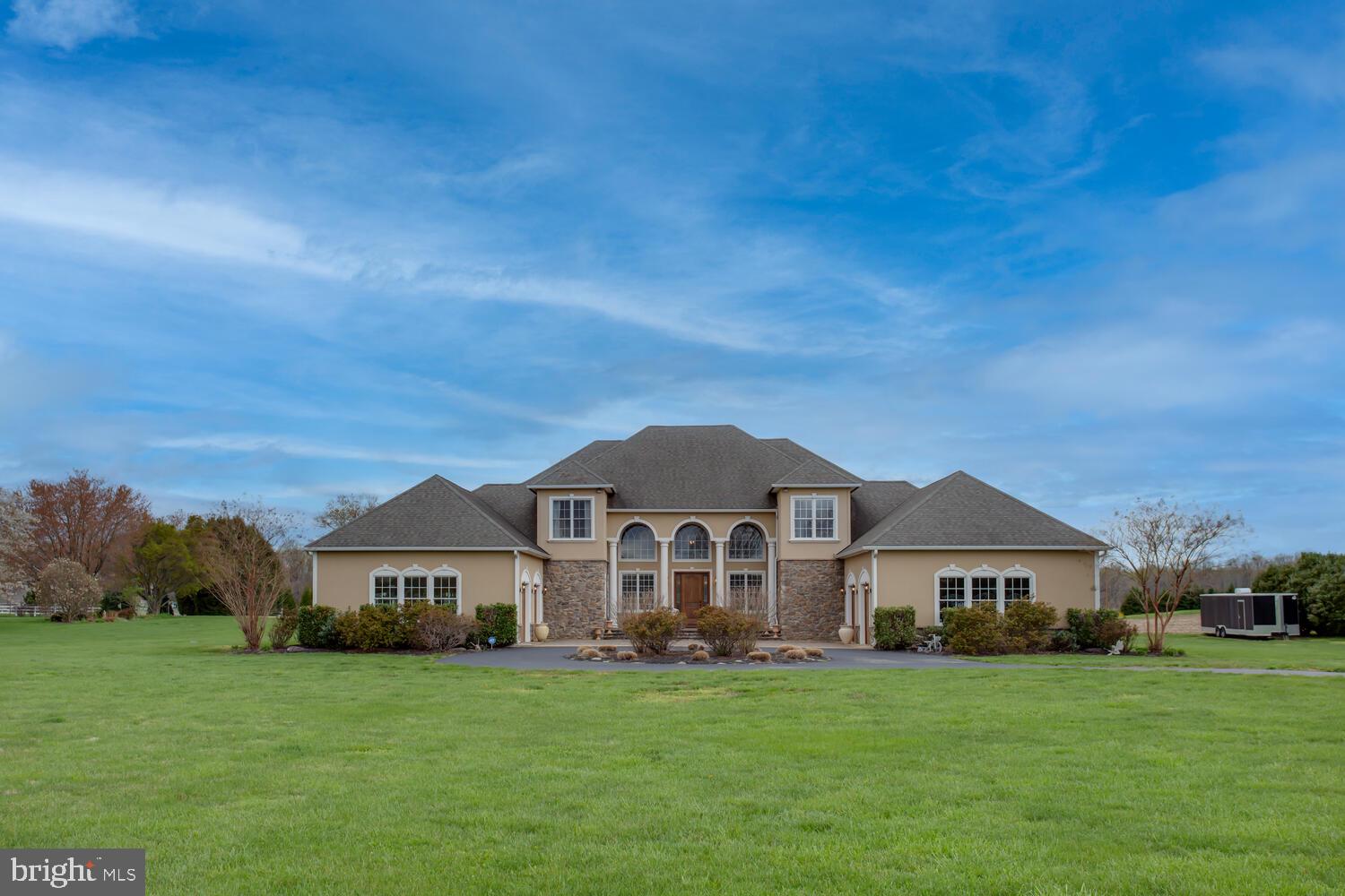 REGULARS - Residential