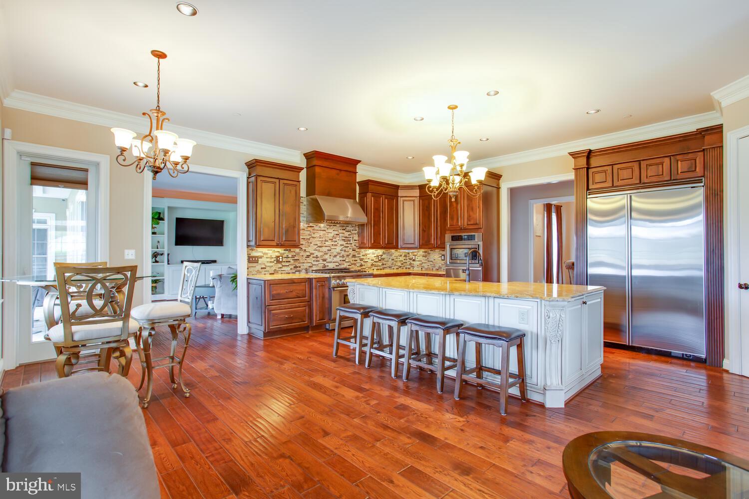 REGULARS - Residential