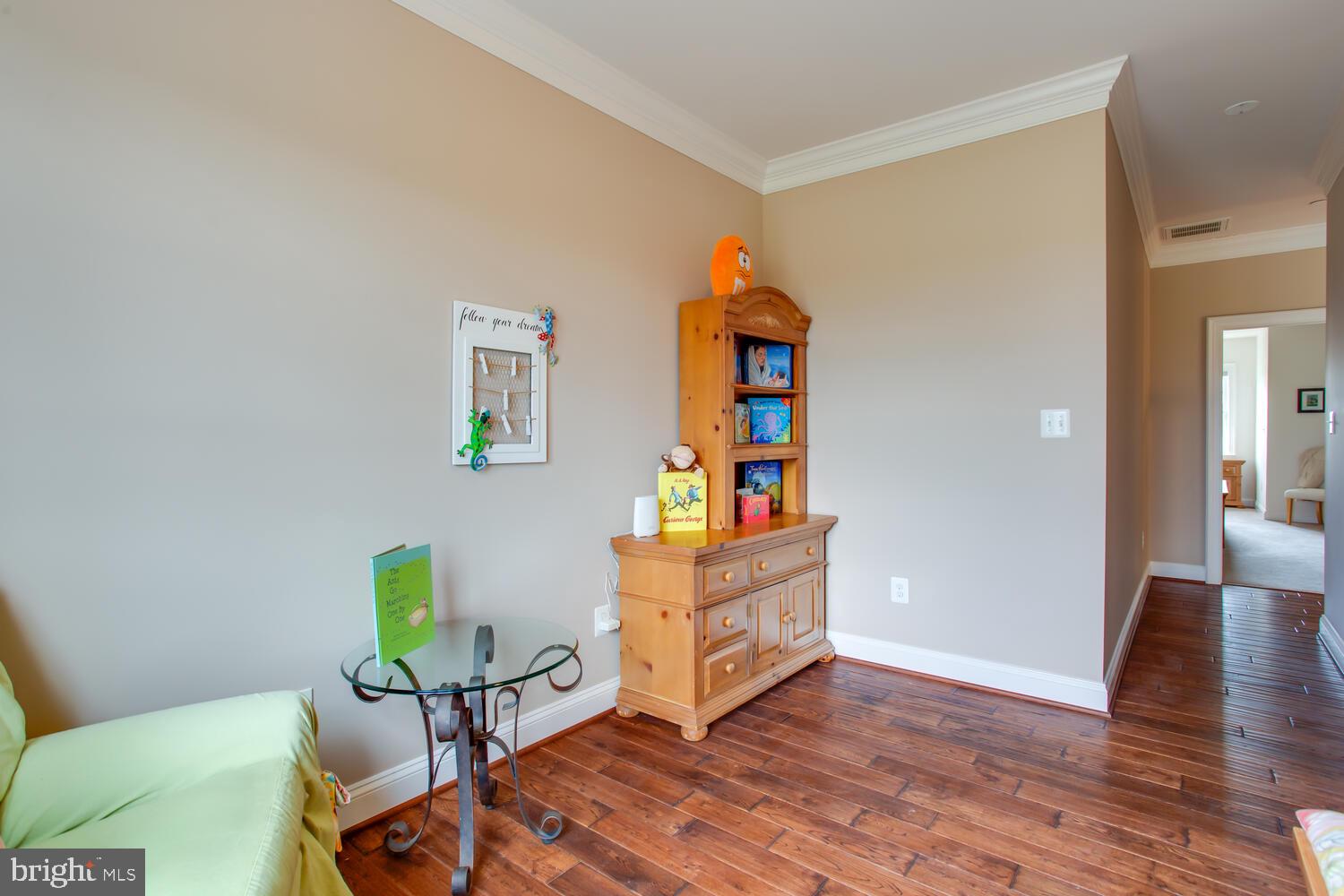 REGULARS - Residential