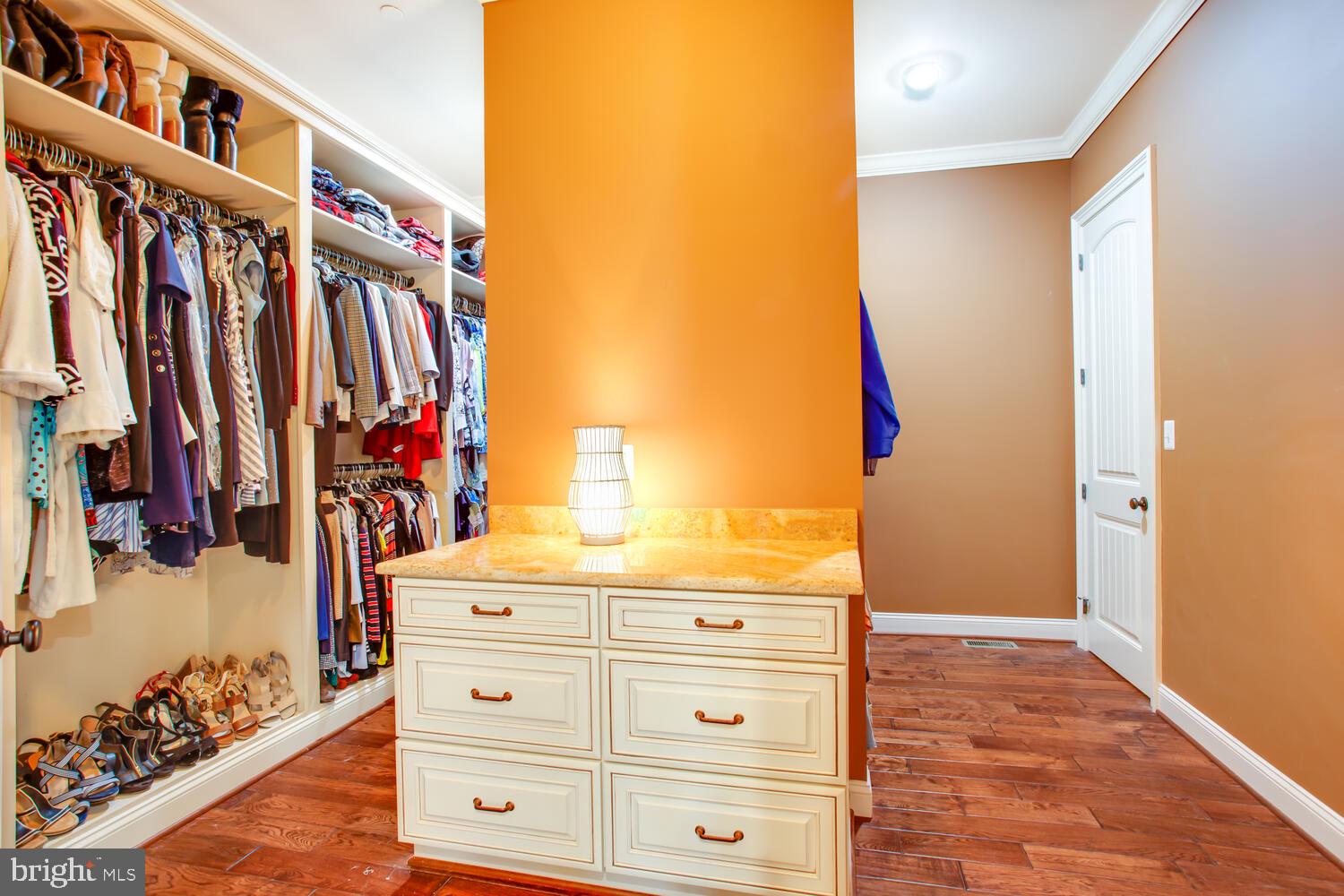 REGULARS - Residential