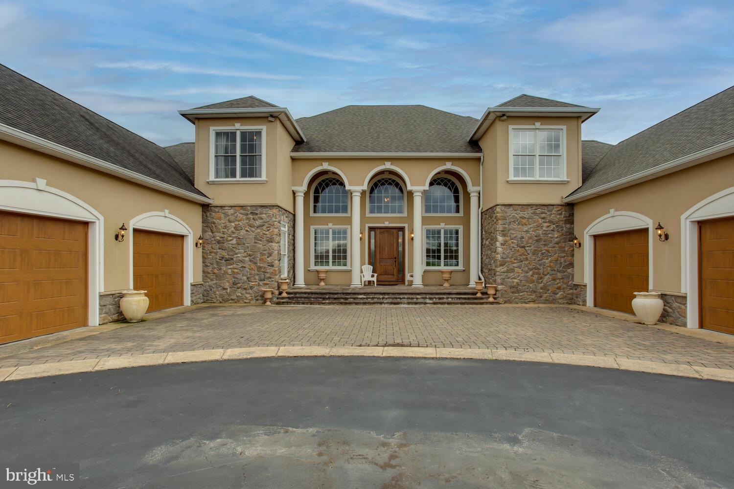 REGULARS - Residential