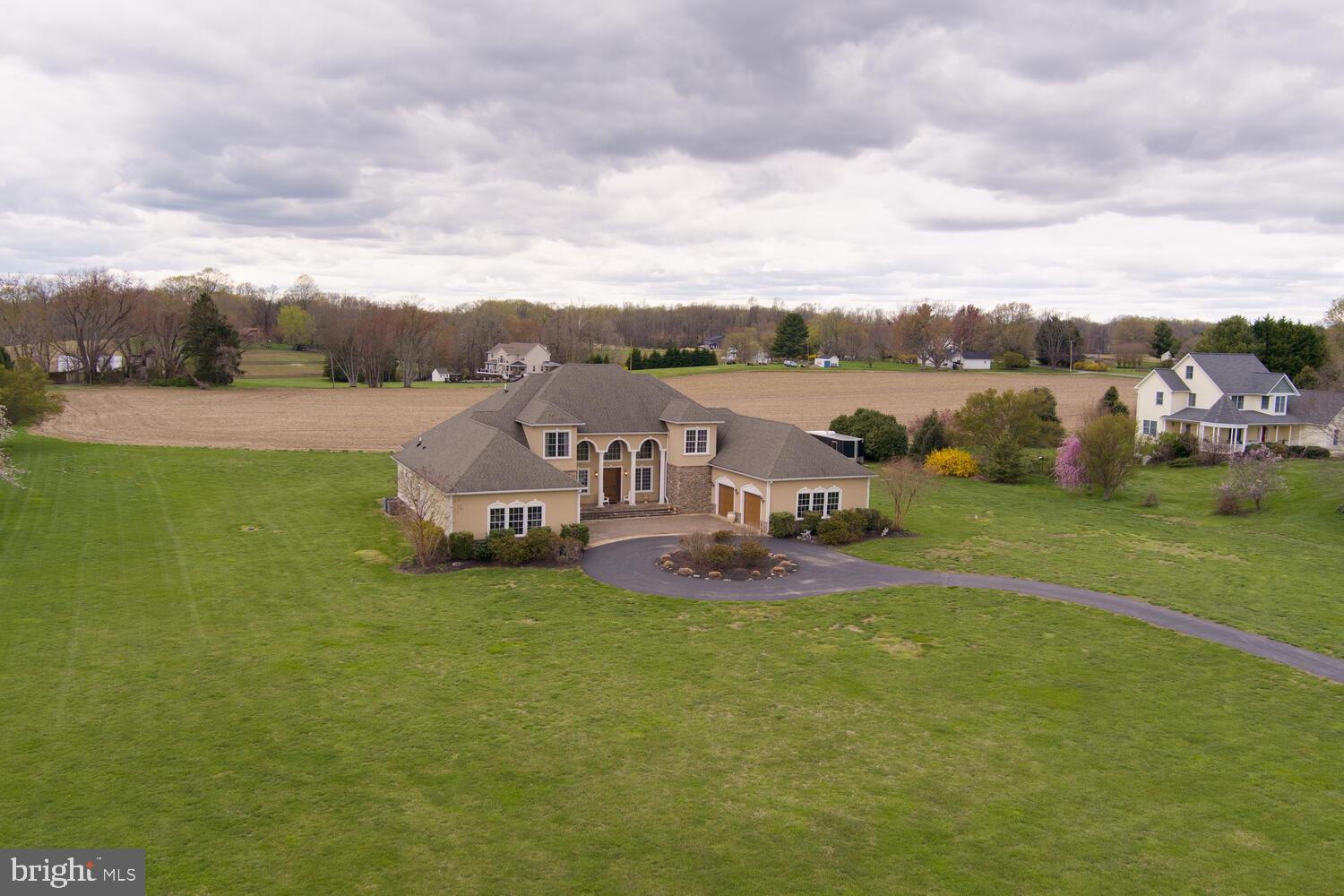 REGULARS - Residential