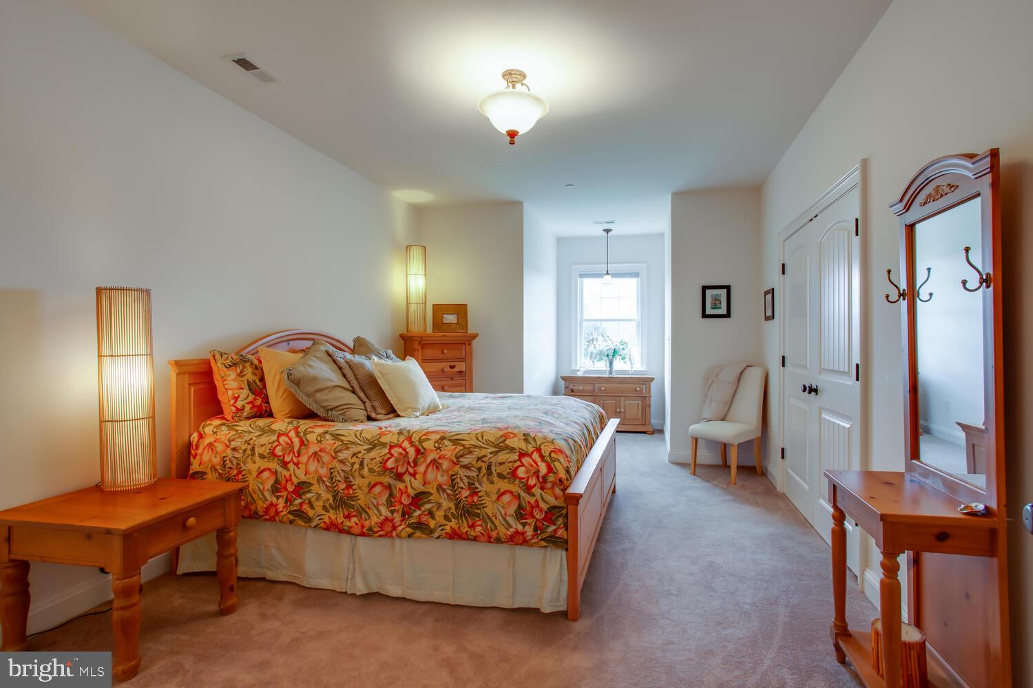 REGULARS - Residential