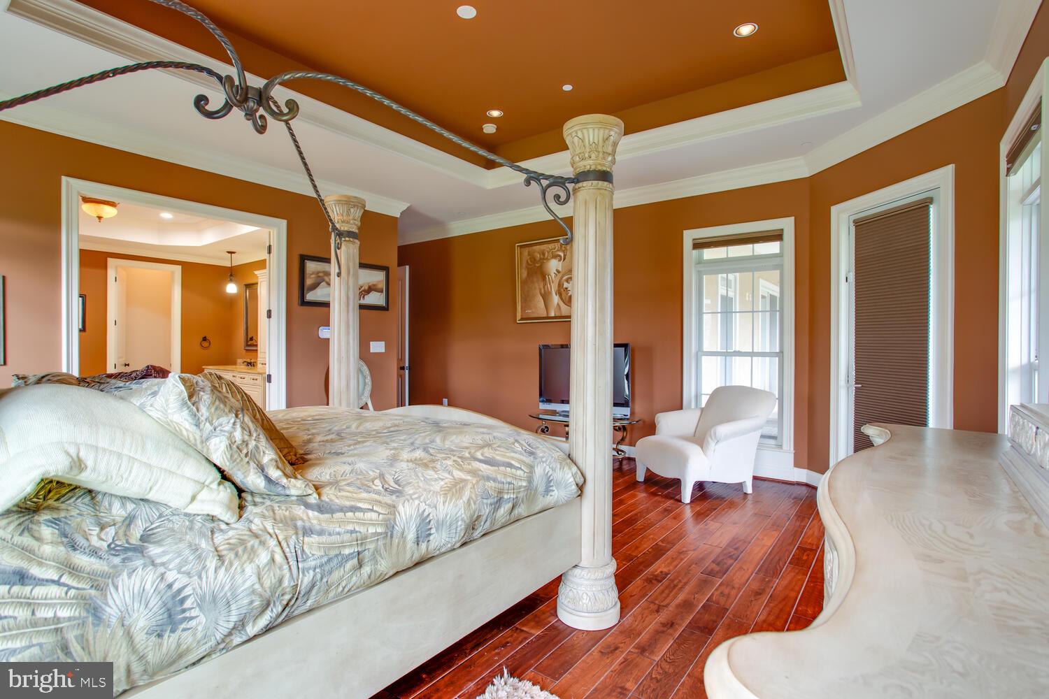 REGULARS - Residential