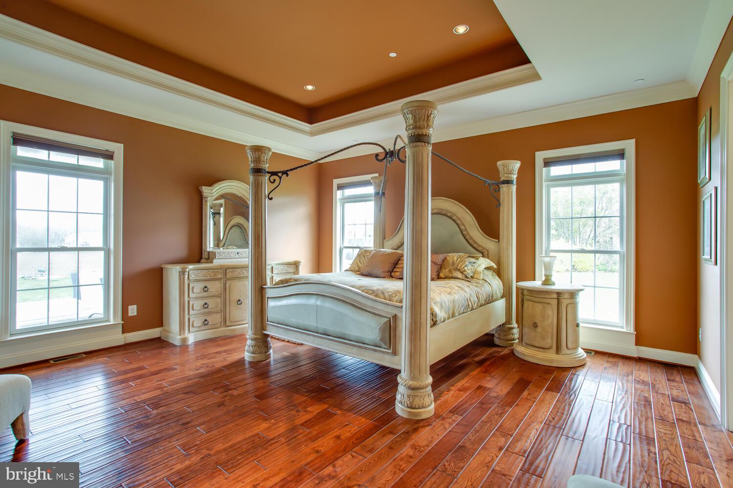 REGULARS - Residential