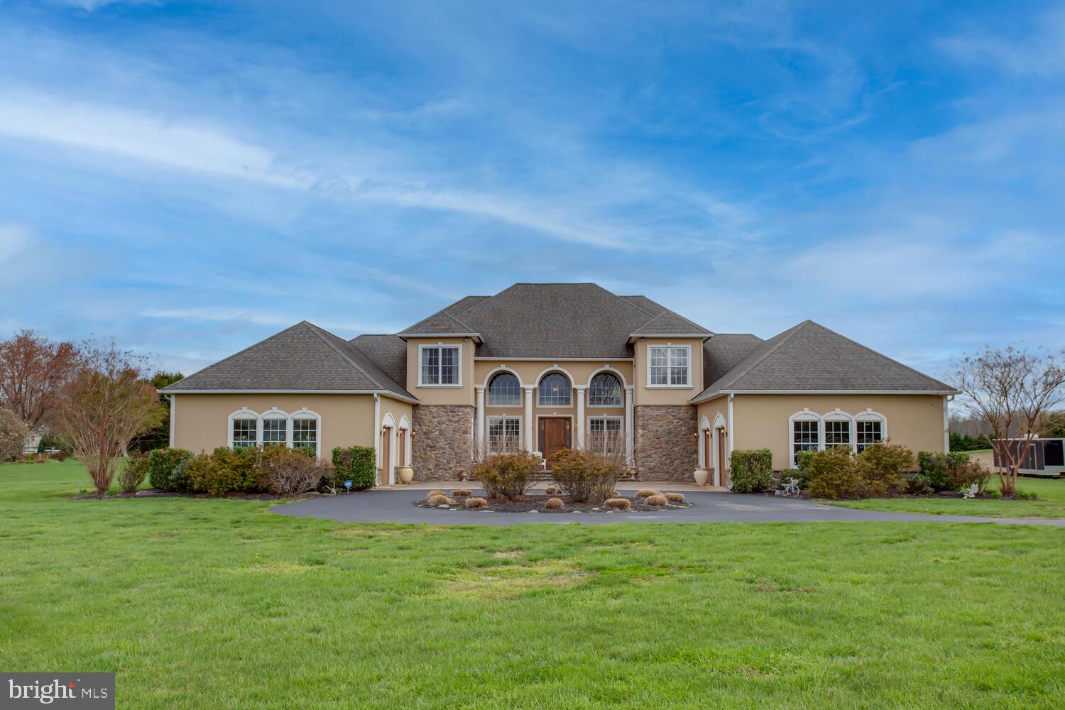 REGULARS - Residential