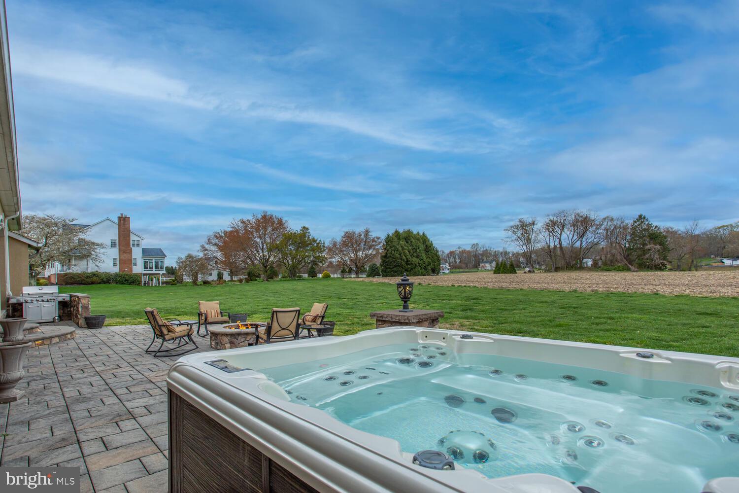 REGULARS - Residential