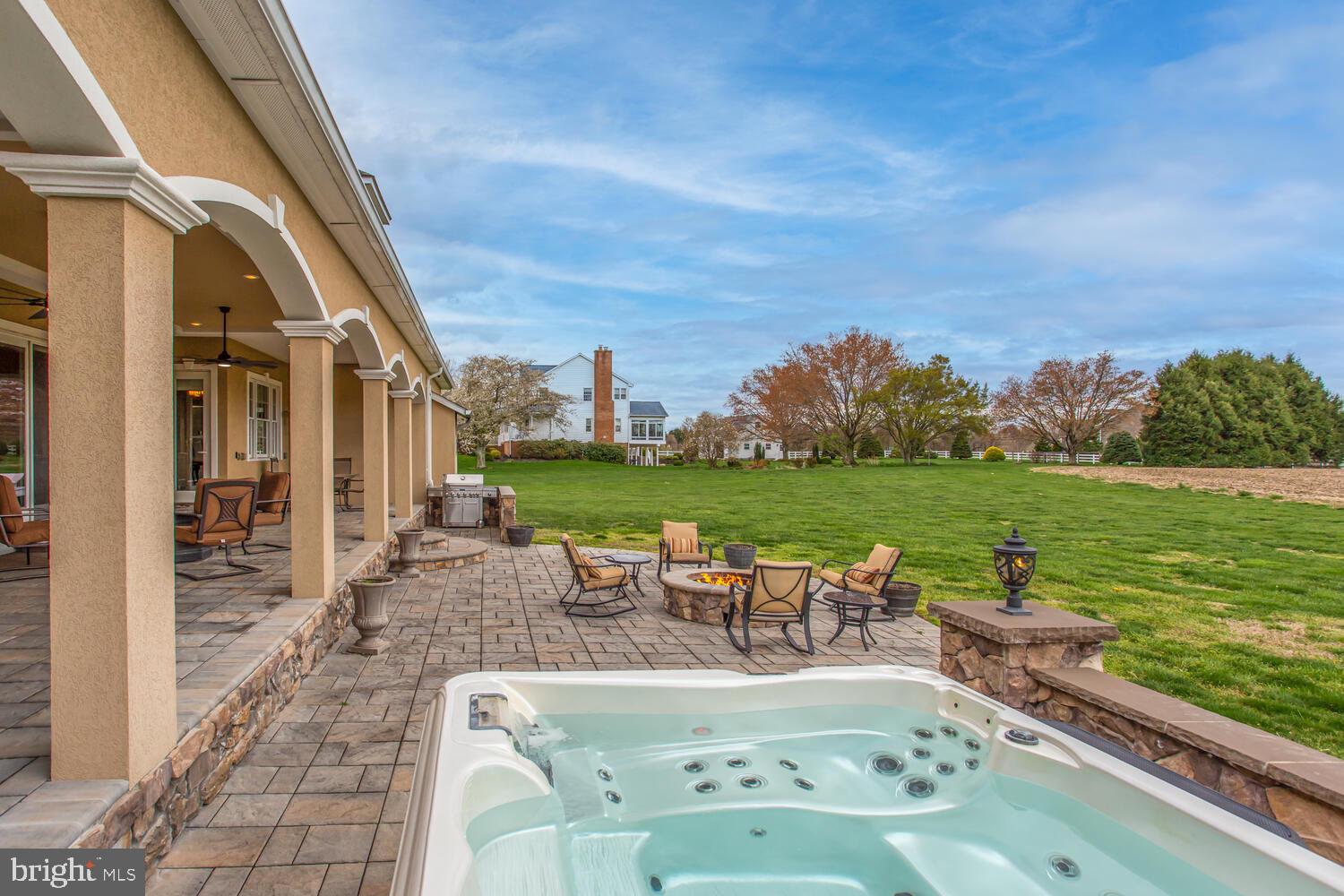 REGULARS - Residential