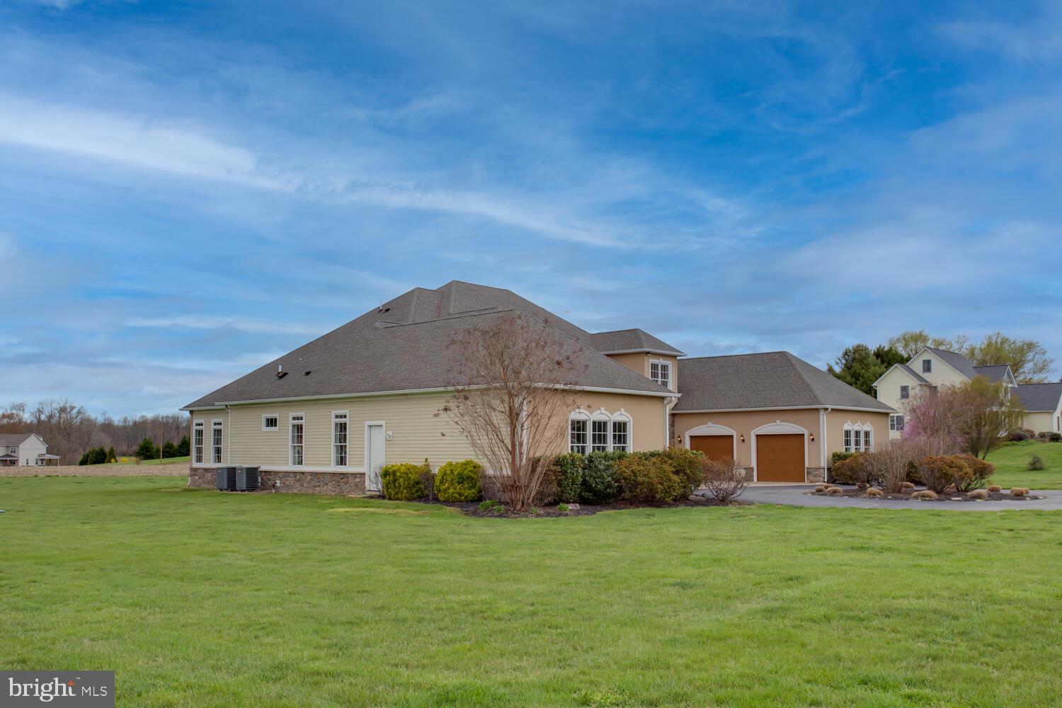 REGULARS - Residential