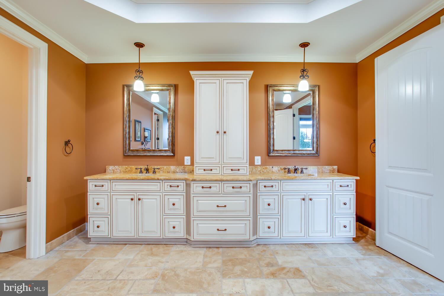 REGULARS - Residential