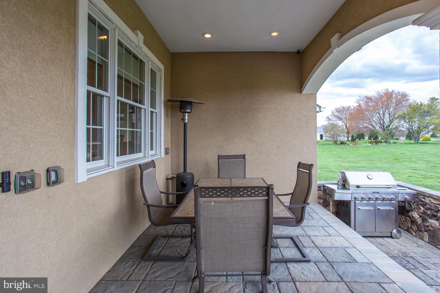 REGULARS - Residential