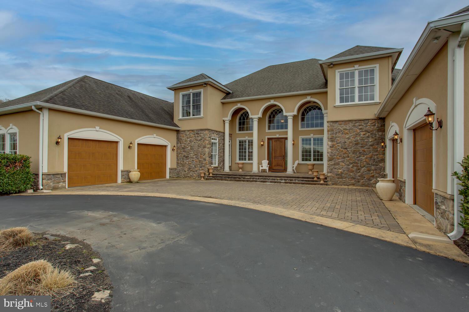 REGULARS - Residential