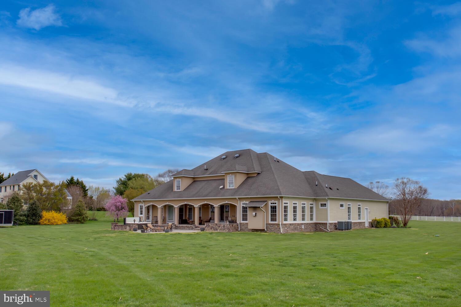 REGULARS - Residential