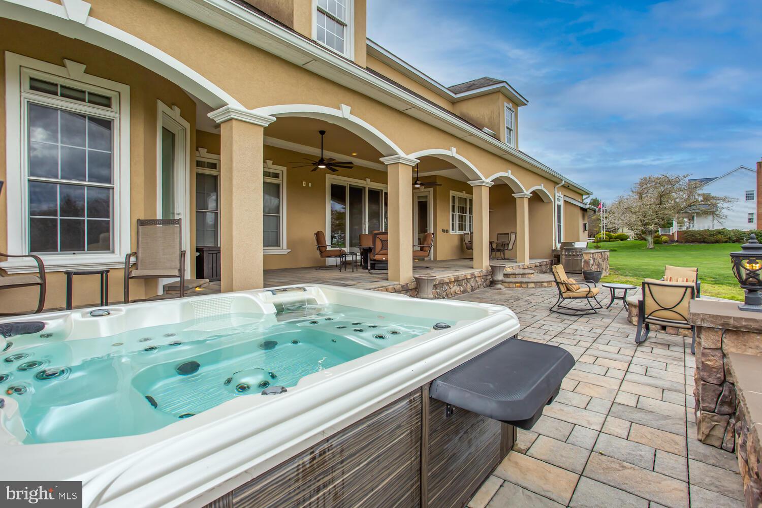 REGULARS - Residential