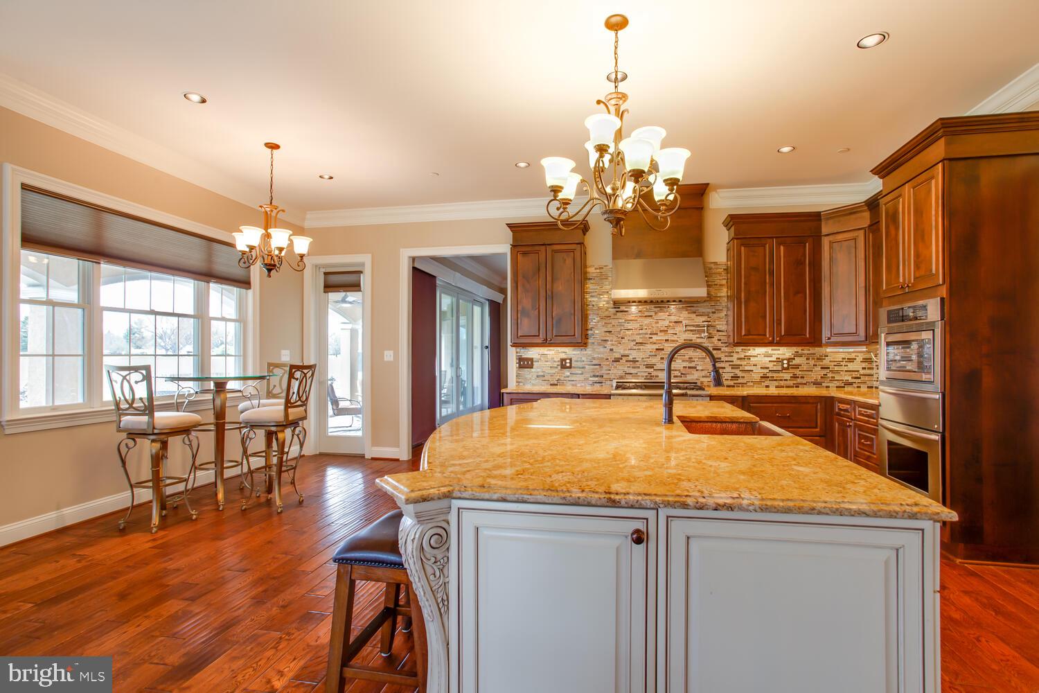 REGULARS - Residential