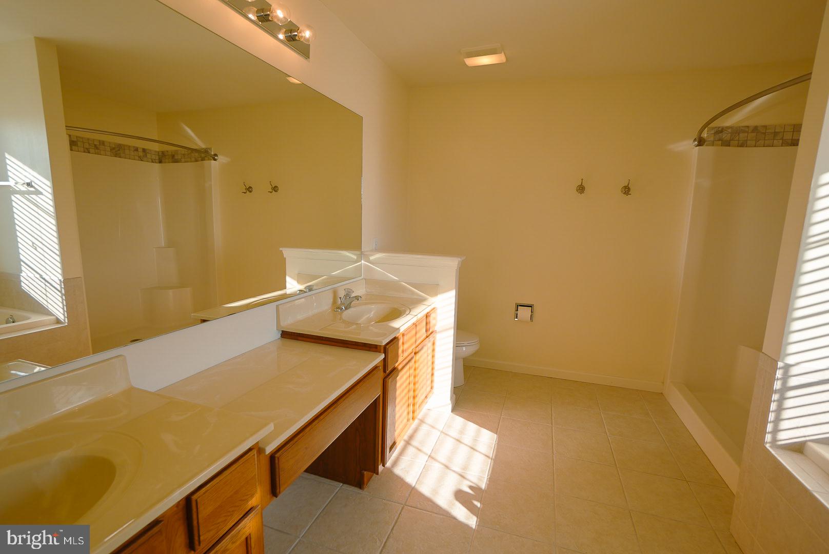 PINEHURST VILLAGE - Residential