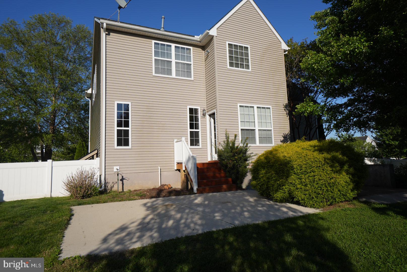 PINEHURST VILLAGE - Residential