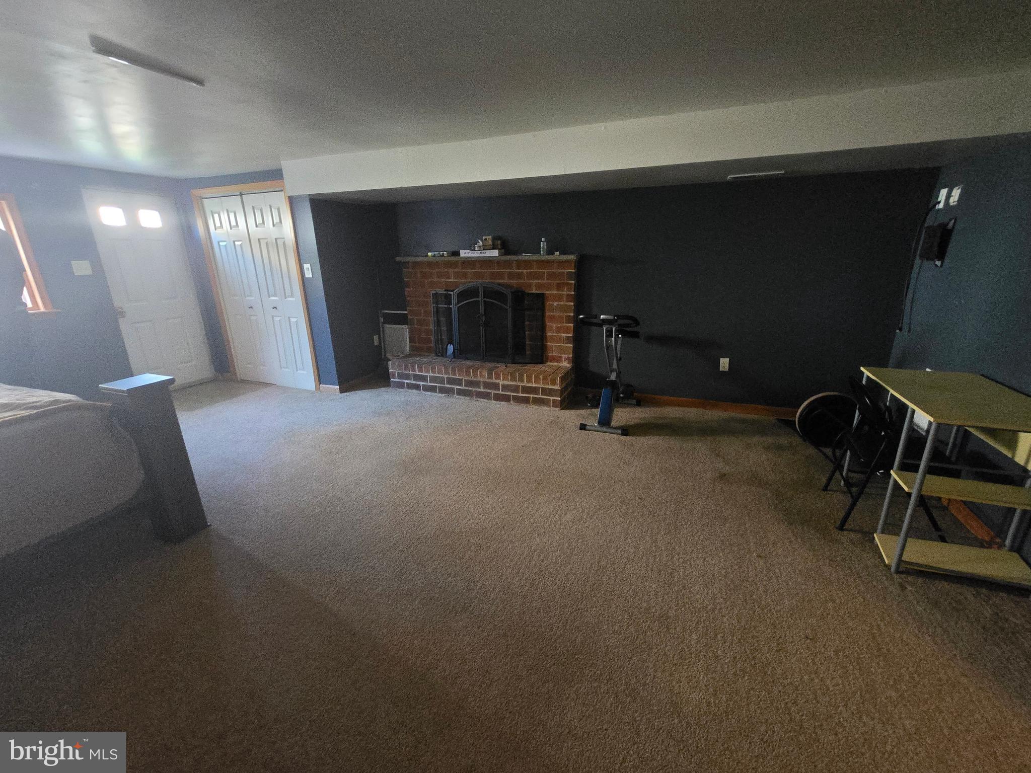 HOLMESBURG - Residential