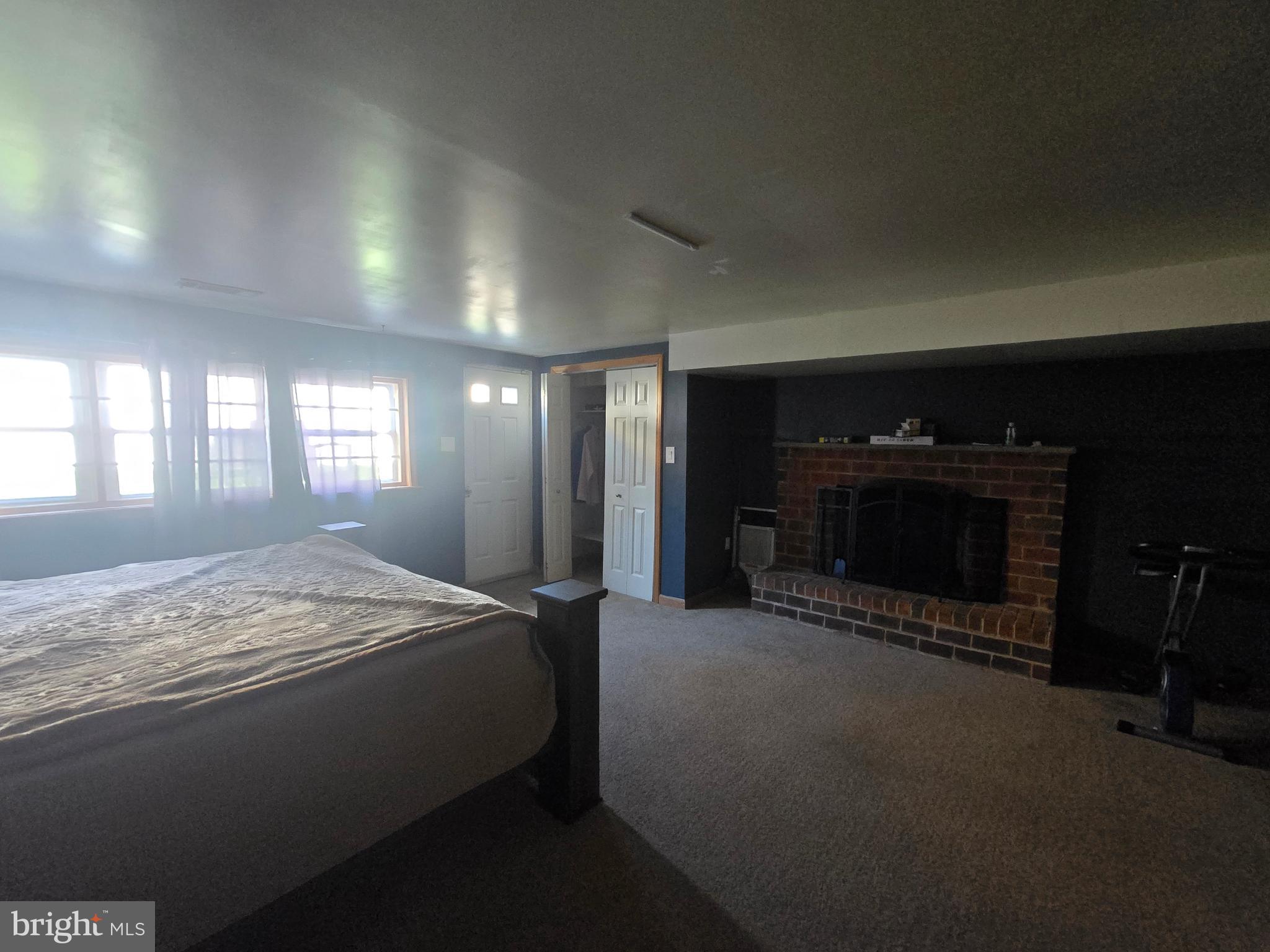 HOLMESBURG - Residential