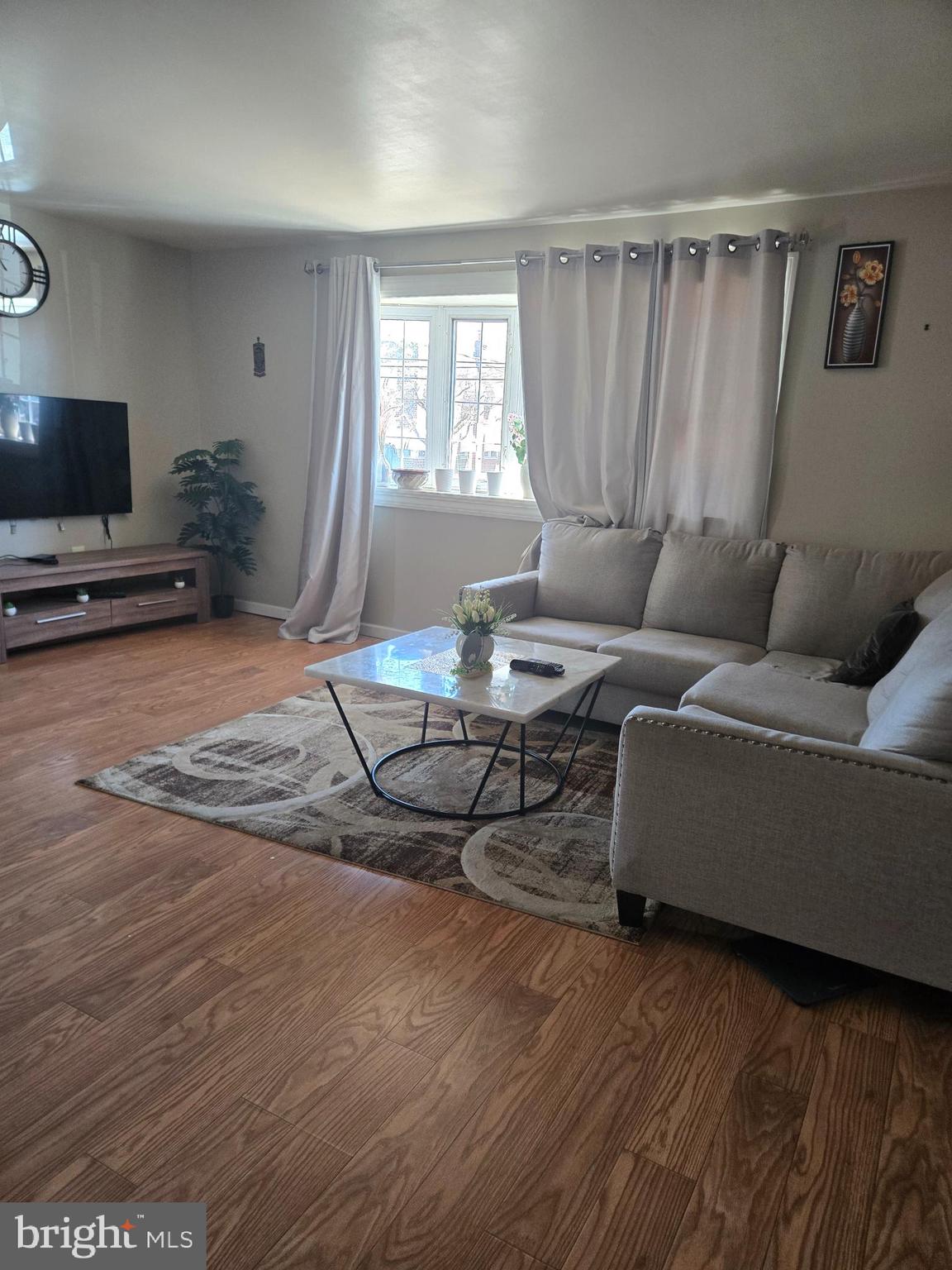 HOLMESBURG - Residential