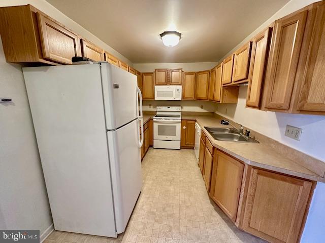 LEXINGTON COURT - Residential Lease