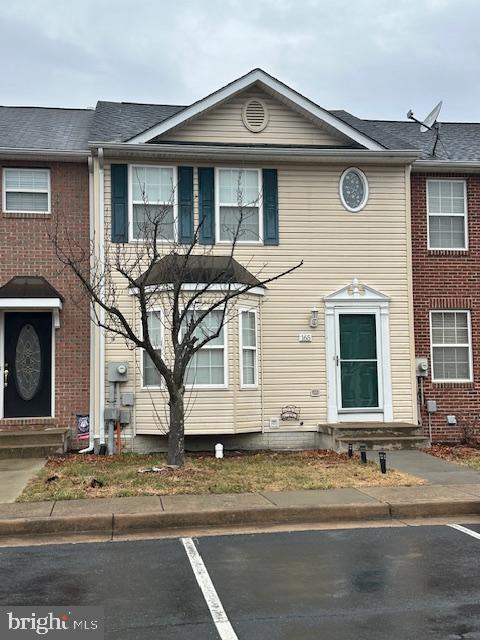 LEXINGTON COURT - Residential Lease