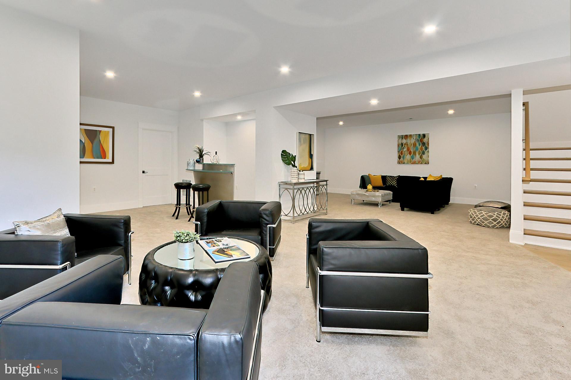 SPRING VILLAGE ESTATES - Residential