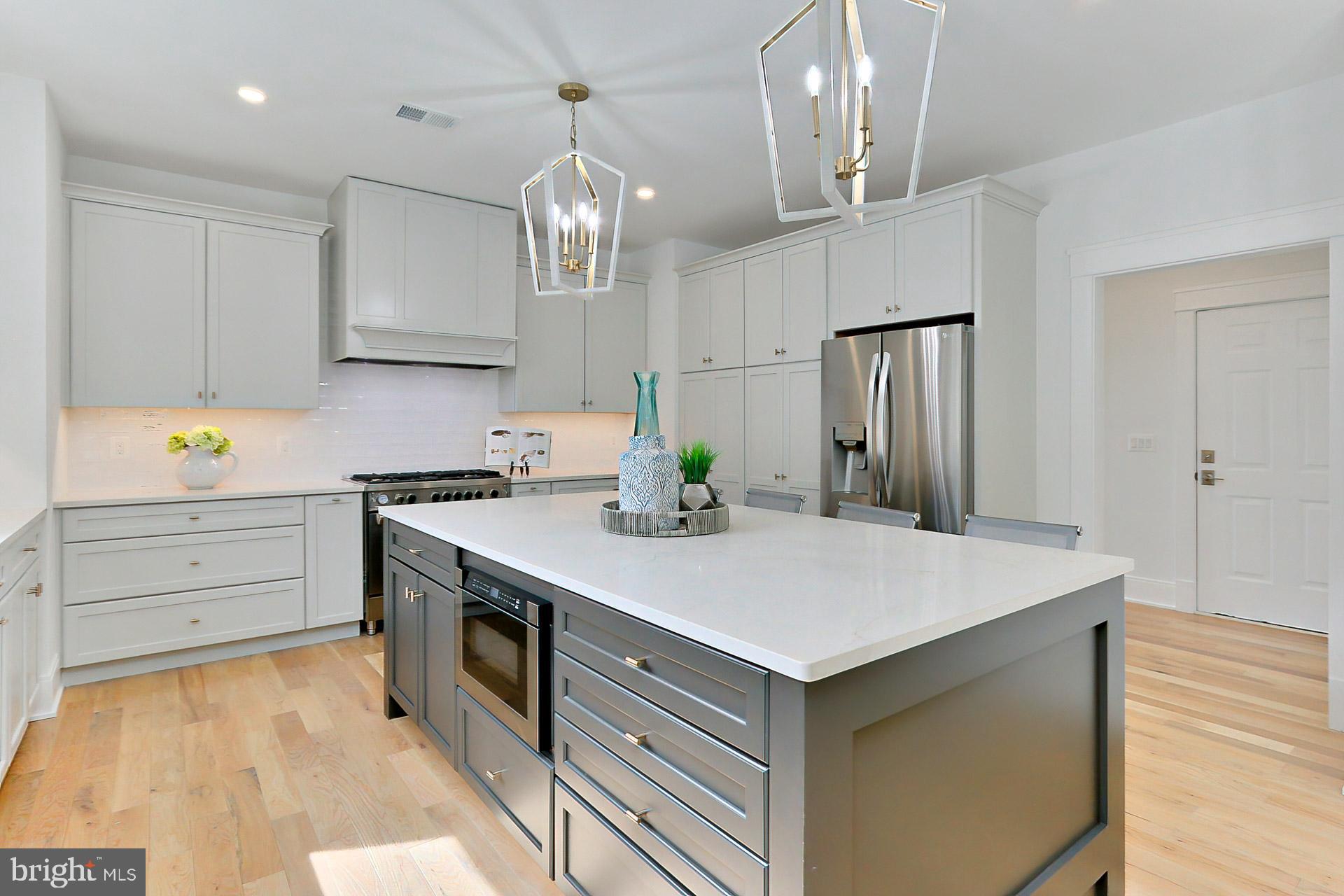 SPRING VILLAGE ESTATES - Residential